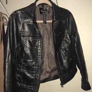 Stylish Faux Leather Jean Jacket Color ONYX